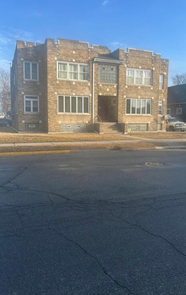 Photo - 1212 W 148th St