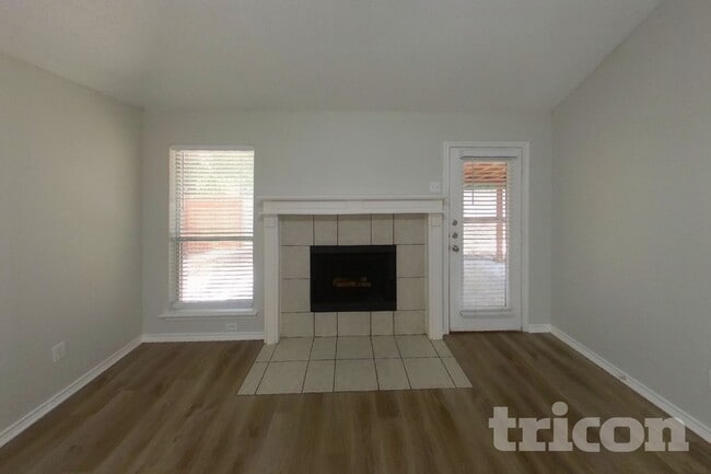 1706 Fern Dr
