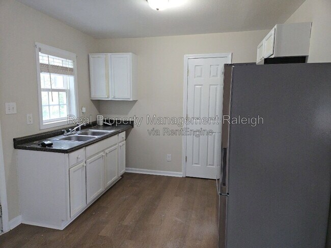Photo - 1301 Garner Rd