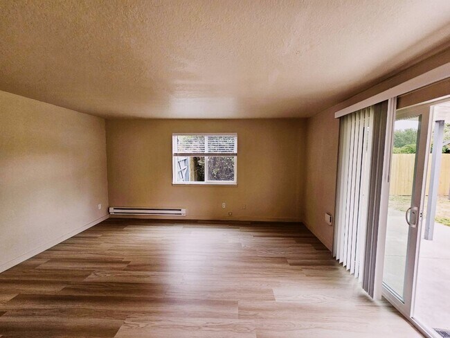 Photo - Newly Remodeled Two Bed One Bath Unit in the Heart of Sultan