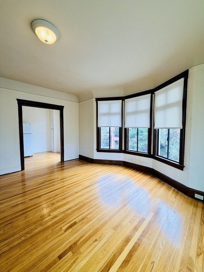 405 6th Ave