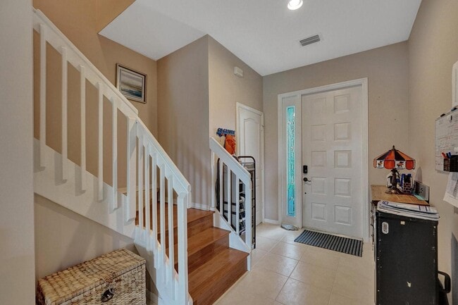 254 River Bluff Ln