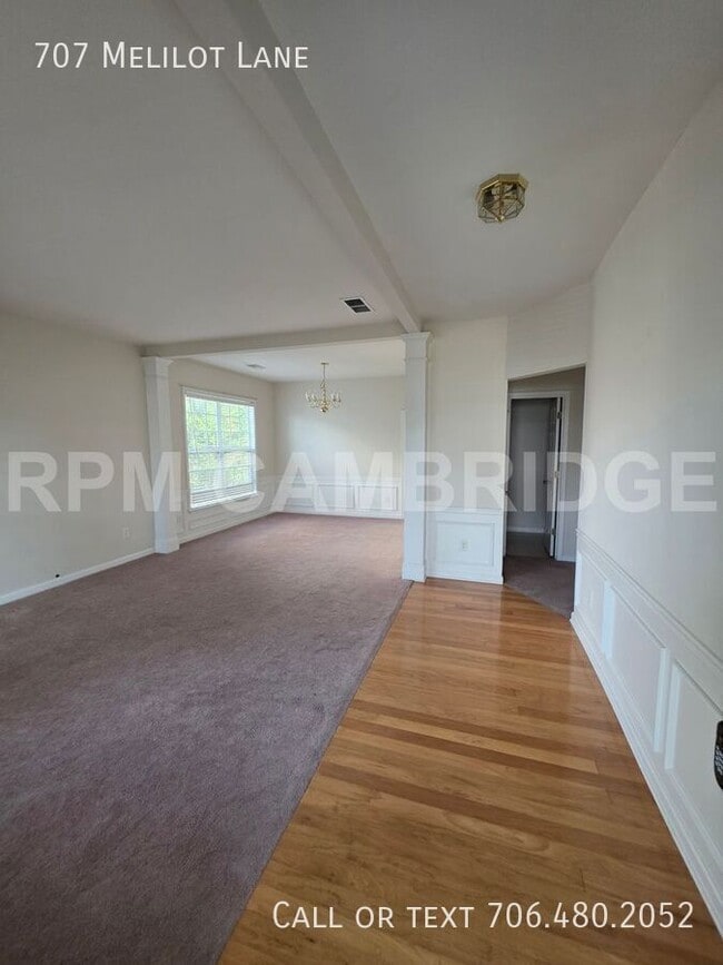 Photo - 707 Melilot Ln