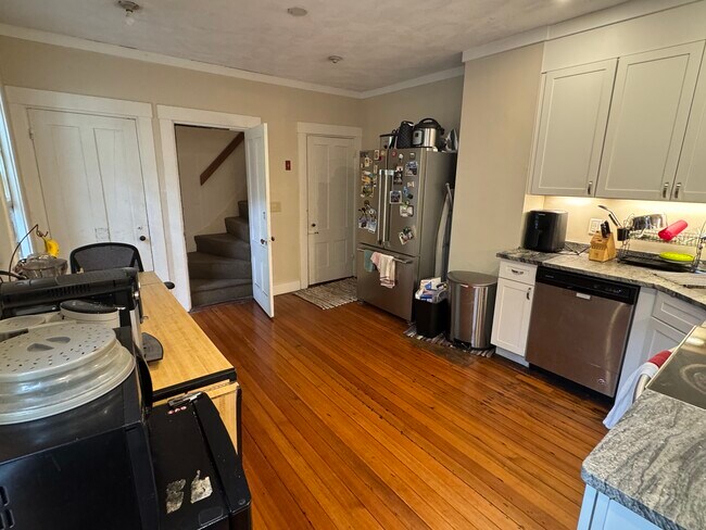 Photo - 36 Lee St