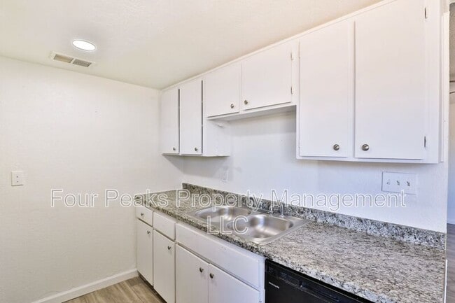 Photo - 1417 E Southern Ave