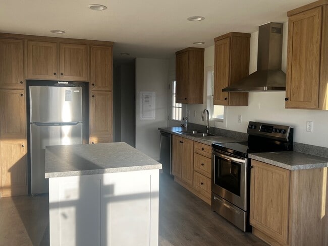 Photo - 2627 S Lamb Blvd