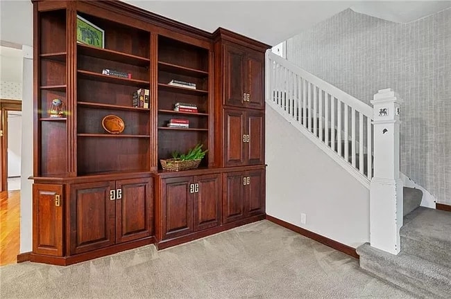 Photo - 5353 Beeler St