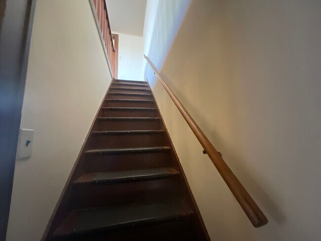 Photo - NewB BH T 1344-1346 Humboldt Unit 1346