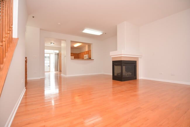 Photo - 4756 N Lamon Ave