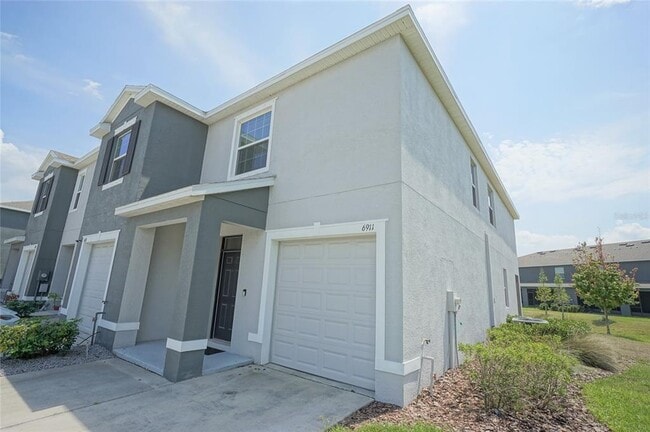 Photo - 6911 Breezy Palm Dr