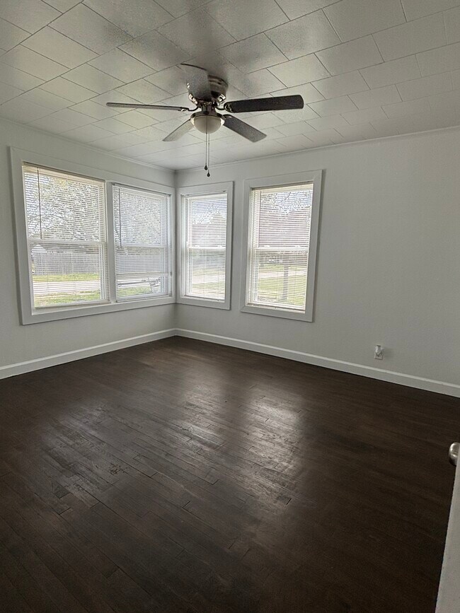 Photo - 408 S Fordyce St