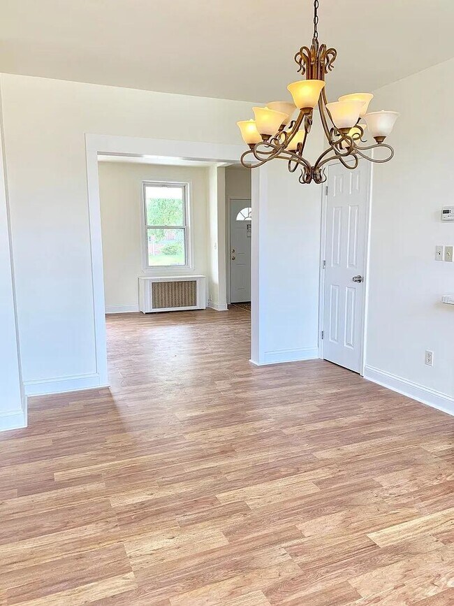 Photo - 3542 Lyndale Ave