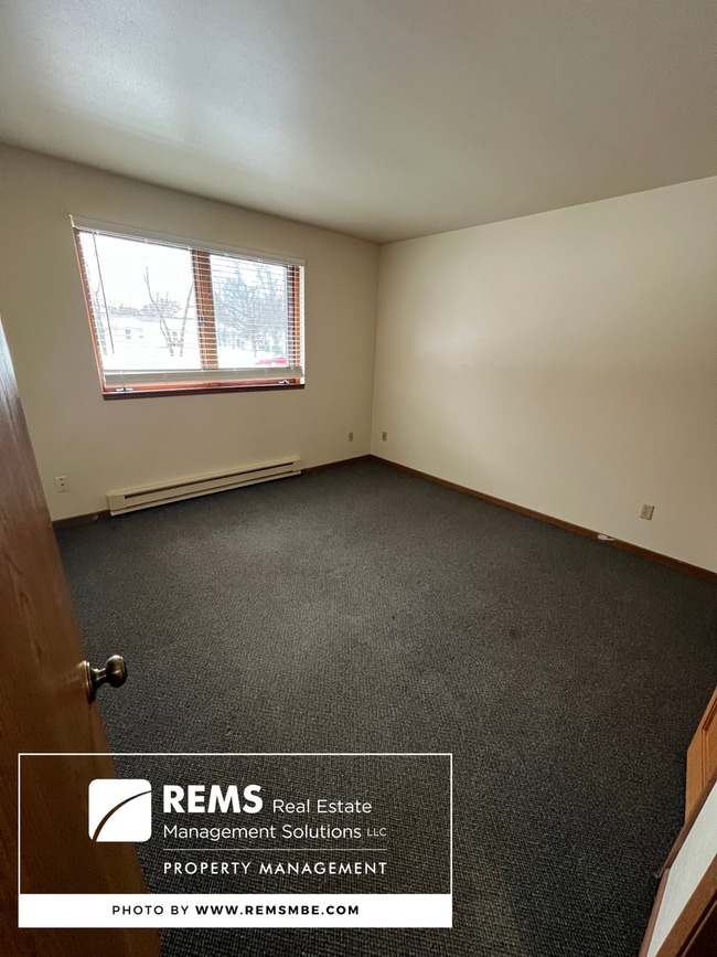 Photo - 503 7th St Unit 6