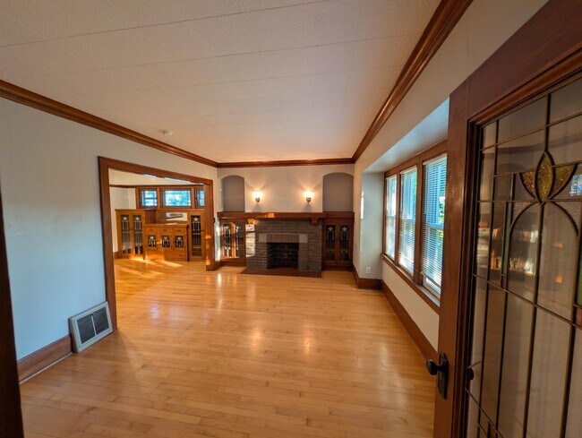 Photo - 1418 N 57th St