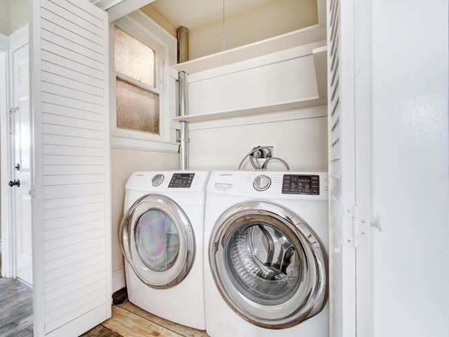 Photo - 97 La France Ave Unidad 2