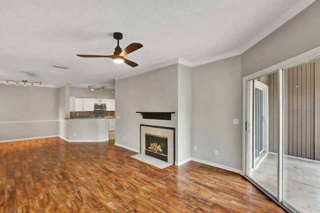 Photo - 3 bedroom/ 2 bathroom condo next to St Joh...