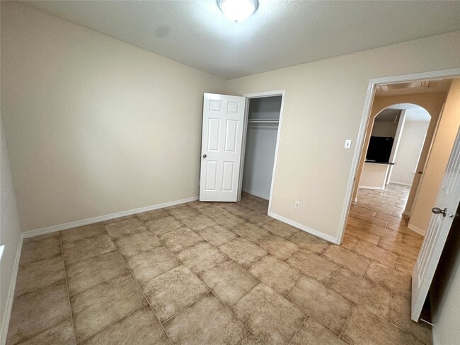 Photo - 18922 Wellock Ln