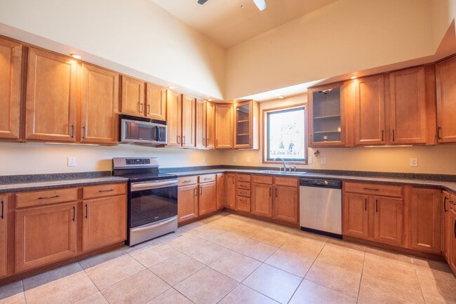 Photo - 212 Hice Ave