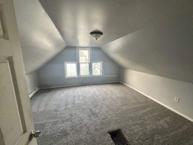 Photo - 202 Crosby St