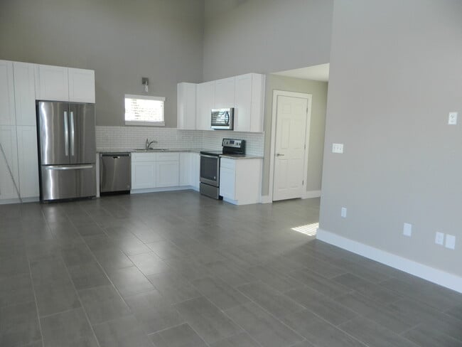 Photo - 4401 Hank Ave Unit B