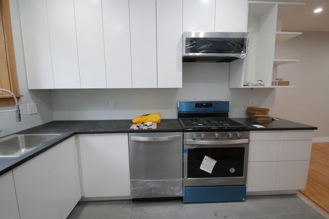 Photo - 1708 Pierce St