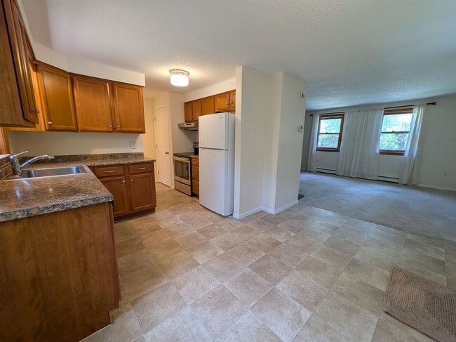 Photo - 2-49 Skyline, 2-49 Unit 2-49