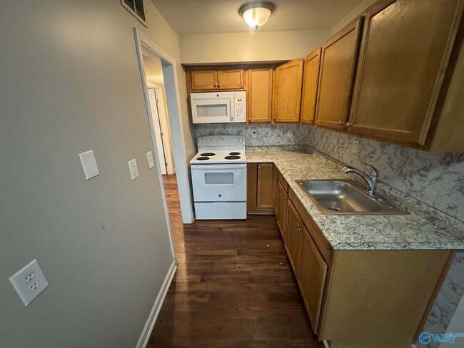 Photo - 2940 Hood Rd SW Unit A