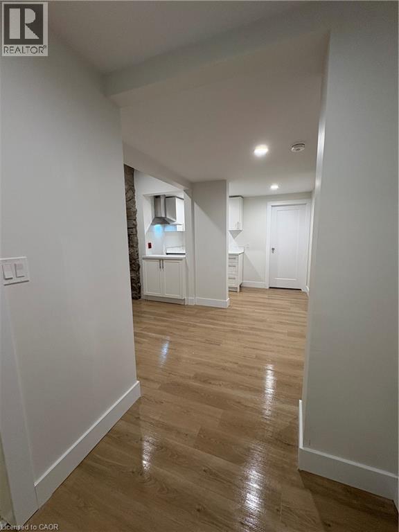 Photo - 803 King St Unité 1