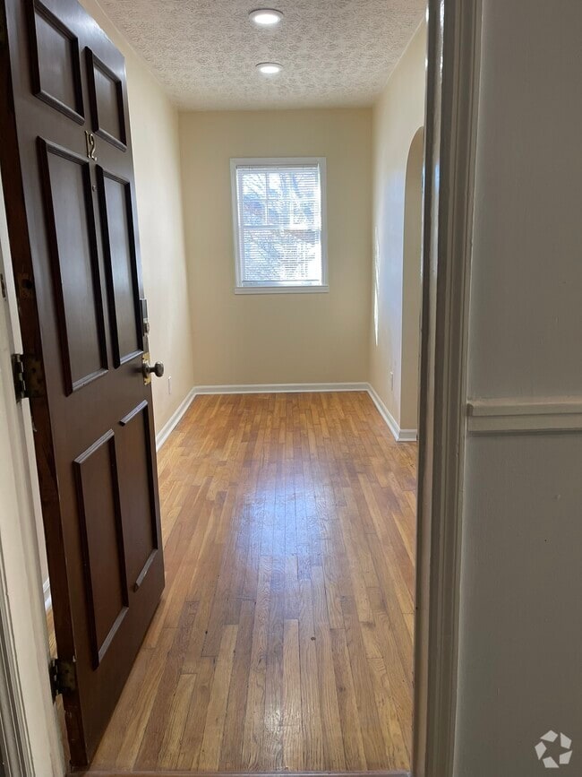 Building Photo - 1096 Piedmont Ave NE Unit #12 Rental