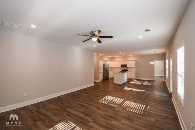 Photo - 67 Greyfield Dr