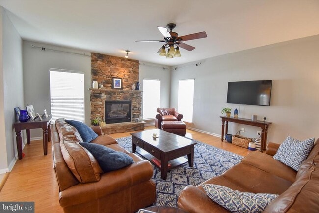 Photo - 29670 Old Creek Ln