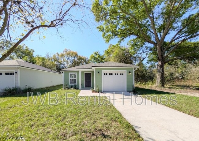 Photo - 1442 E 27th St