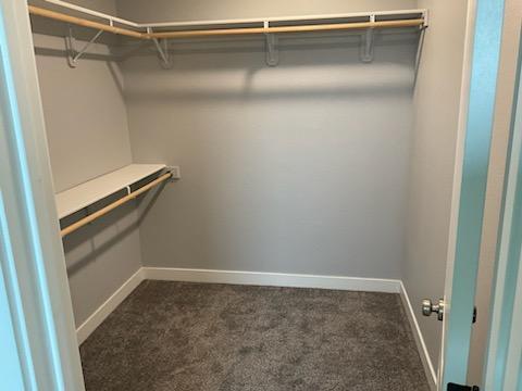 Photo - 712-726 26 St NW