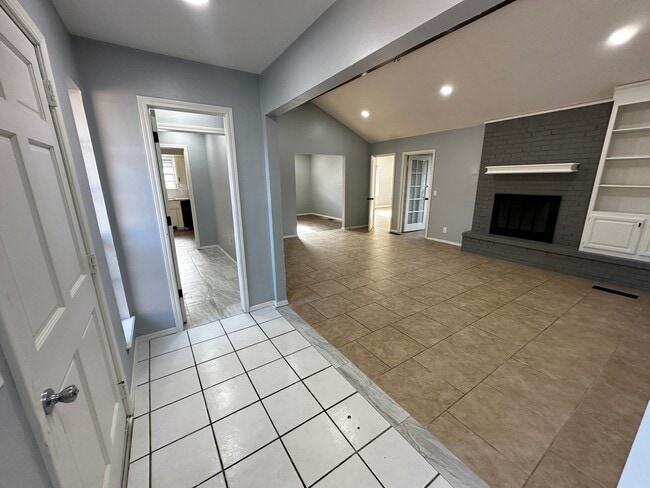 8031 NW 31st Terrace