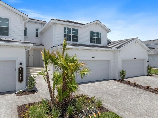 Photo - 15182 Bluffton Ln