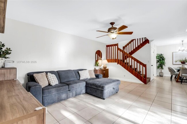 Photo - 804 SW 119th Way
