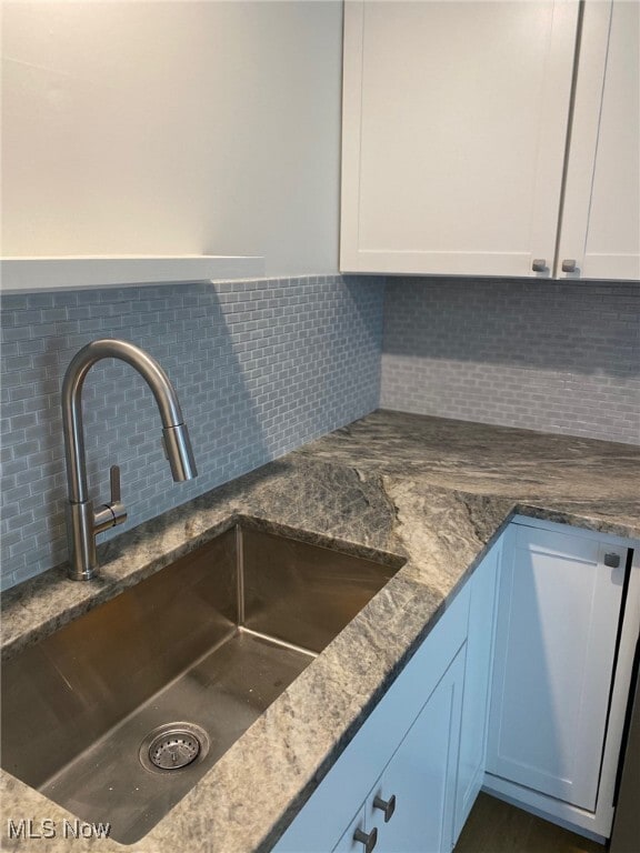 Building Photo - 4210 Clinton Ave