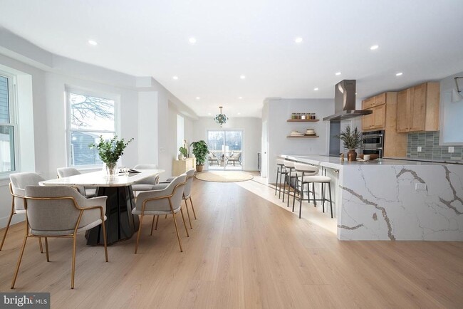 Photo - 314 N Essex Ave