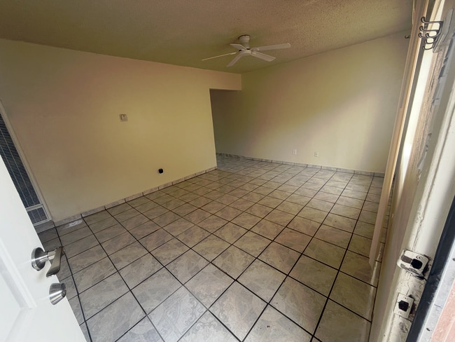 Photo - 44 Oaklawn Ave