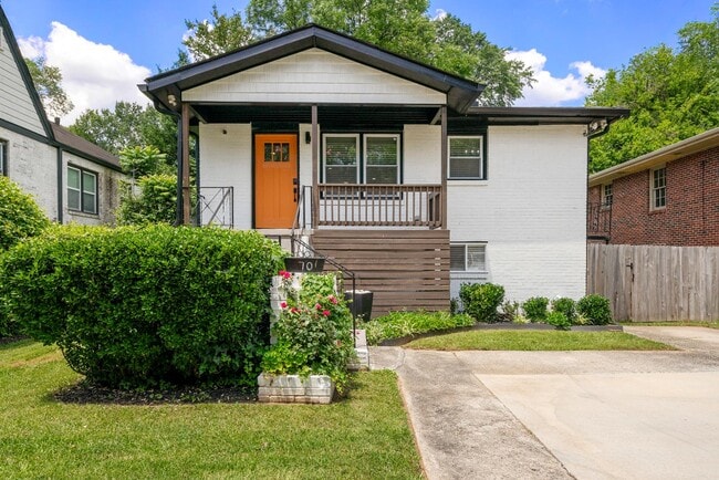 Photo - 70 Chappell Rd NW