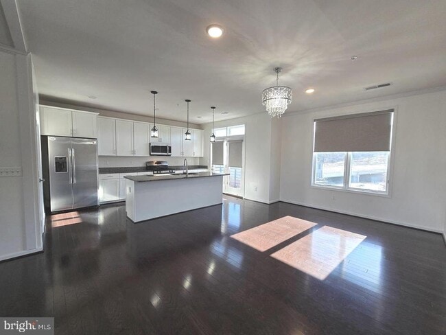 1522 Ribbon Limestone Terrace SE