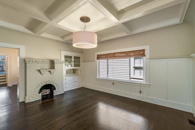 Photo - 1225 Pearl St