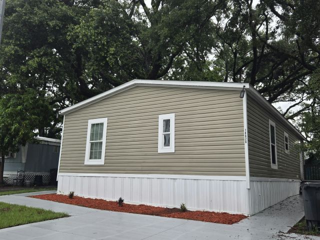 Building Photo - 10826 Bryan Rd