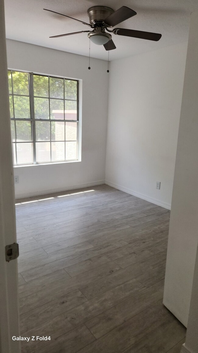 Photo - 8111 W Wacker Rd