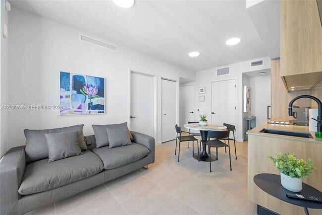 Photo - 121 NE 5th St Unit 3006