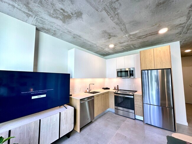 Photo - 78 NW 32nd St Unit S4