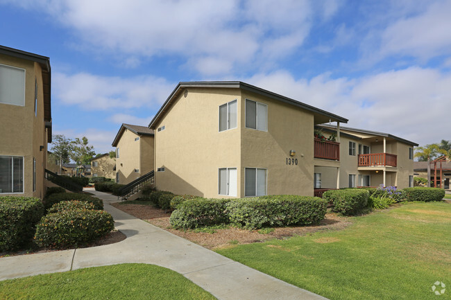 Building Photo - Valley Breeze Apartments