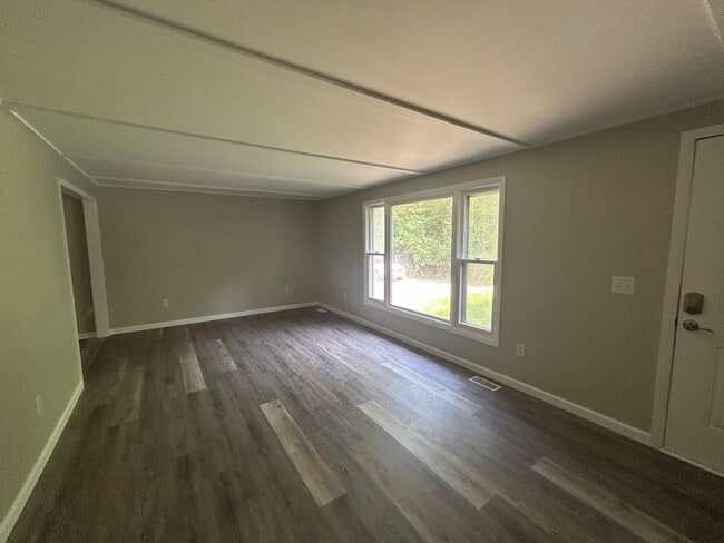 Photo - 385 N Lakeshore Dr