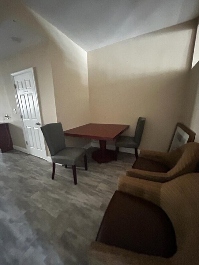 Photo - 2310 Federal St