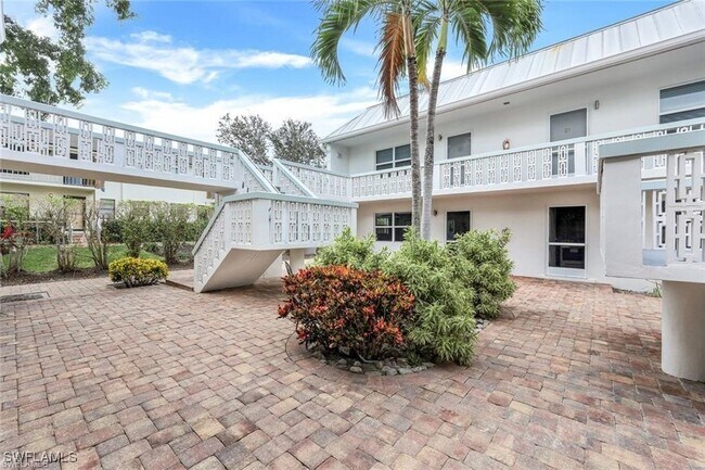 Photo - 780 10th Ave S Unit 5